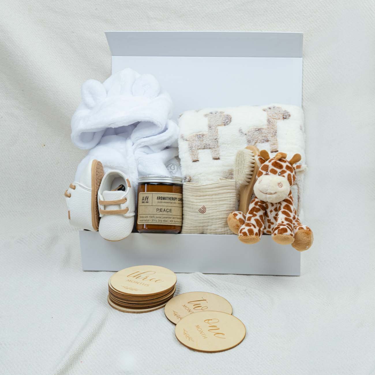 Snuggle Up Baby Gift Set - Giraffe Themed & Eco Friendly