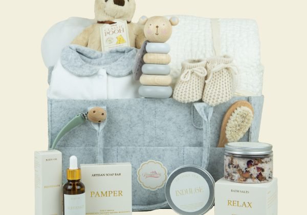 Deluxe Winnie The Pooh Mummy and Baby Gift Basket
